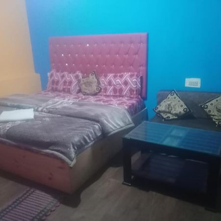 Hotel Antarctica &Pine N Dine Blues Cafe مايالي المظهر الخارجي الصورة